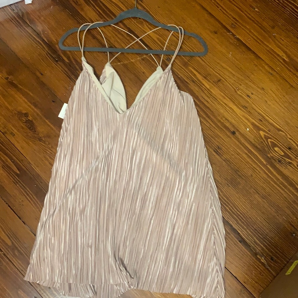 Toni pleated champagne dress
